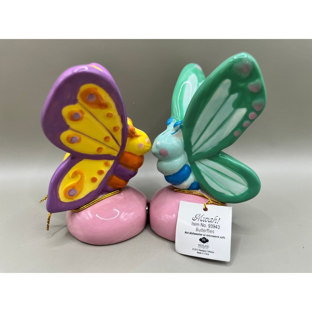 Westland Giftware Mwah! Butterflies Magnetic Salt and Pepper Shakers 93943 NEW